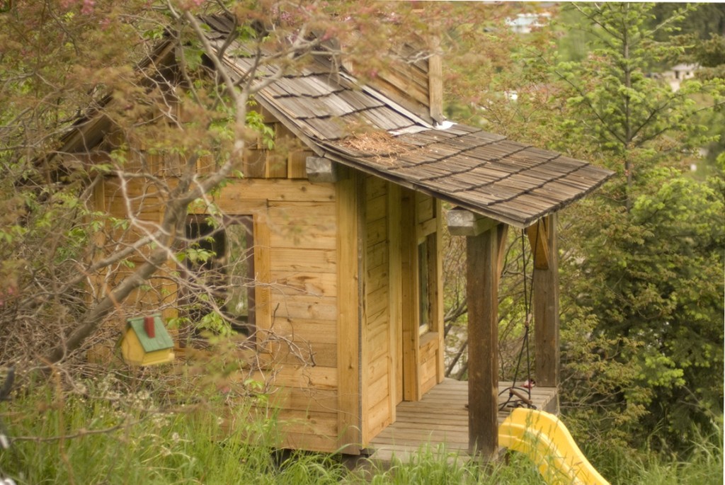 Spring Yard WOOLHALLA